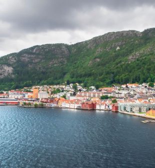 Fasadevask i Bergen: En nødvendighet for byens bygninger