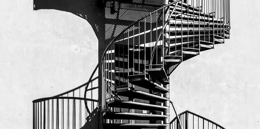 Vindeltrapp: Kunst og funksjonalitet i perfekt harmoni