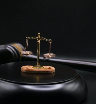 Advokat Ålesund  slik finner du riktig juridisk hjelp